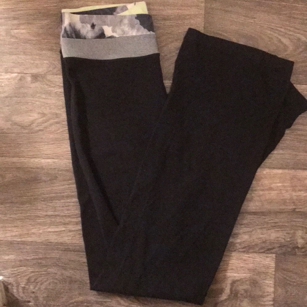 Lululemon pants